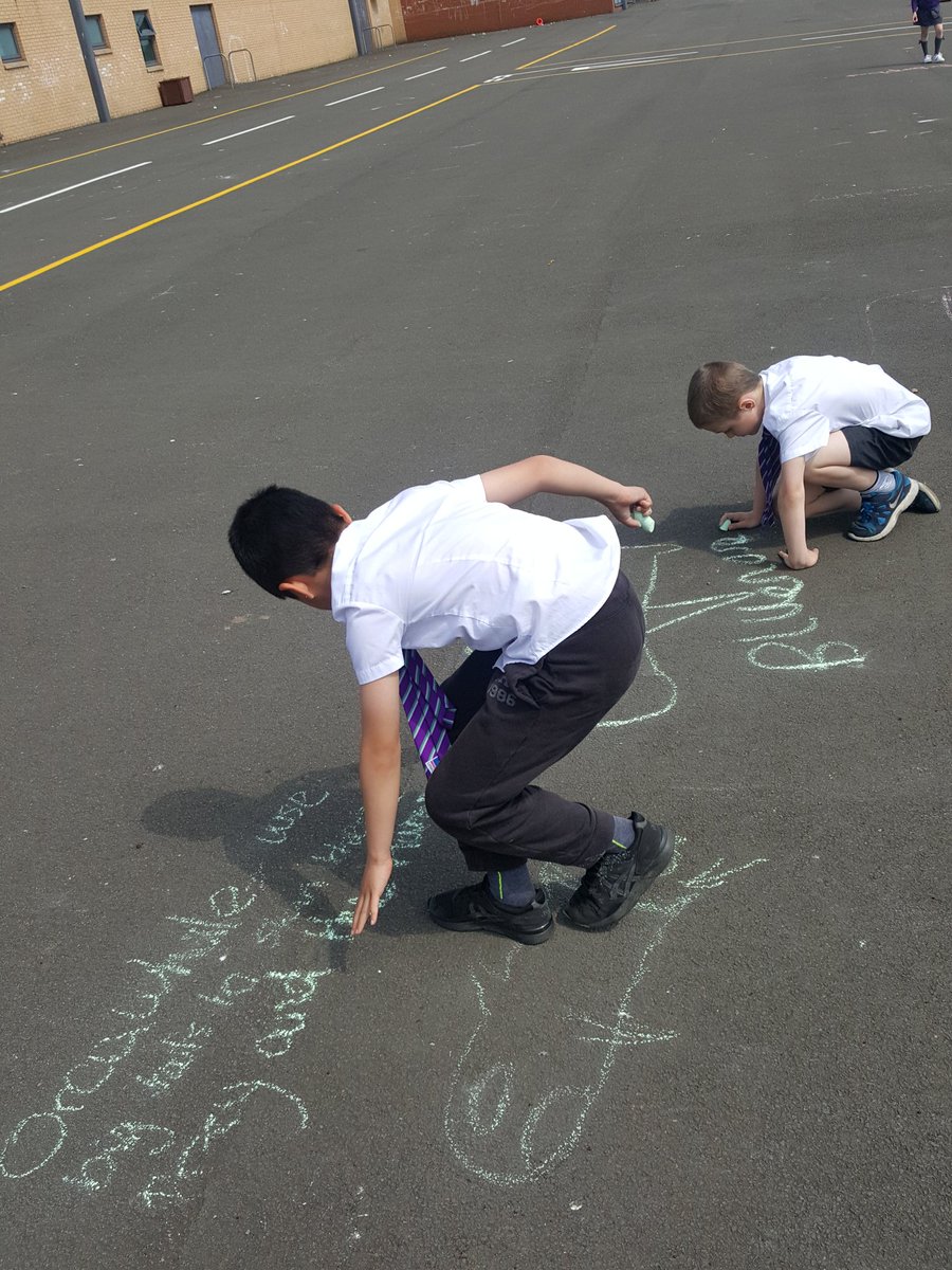 mmcgowan200's tweet photo. Too hot indoors- so we wrote our Ocean facts on the infant's yard! We have super illustrators in our class! #blueplanet2 #sunnydaylearning #outdoorlearning @StMonicaMilton https://t.co/b7BWg0FNwt