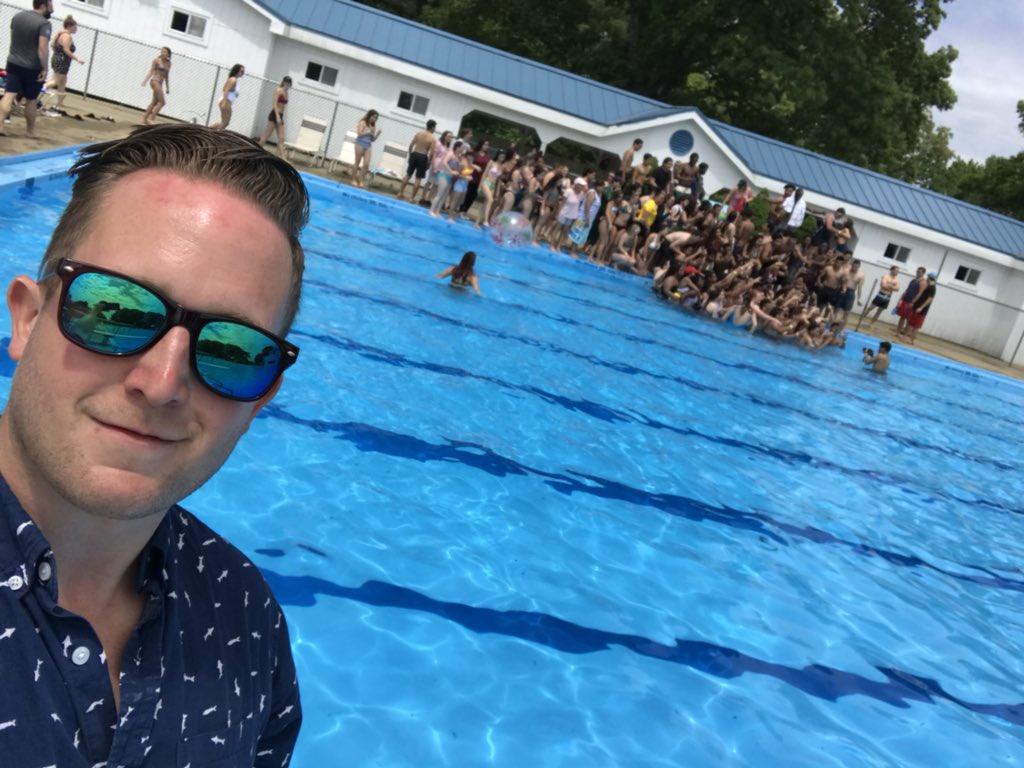 MrHellmer's tweet photo. Senior outing today was #lit !!Shoutout to @MsMageary for letting me borrow her #boyshorts! #squad❤️ #divingintothefuture #volleyball #tugofwarchamps #seniors ## @lehsclassof2018 https://t.co/aBOr5gIIfF