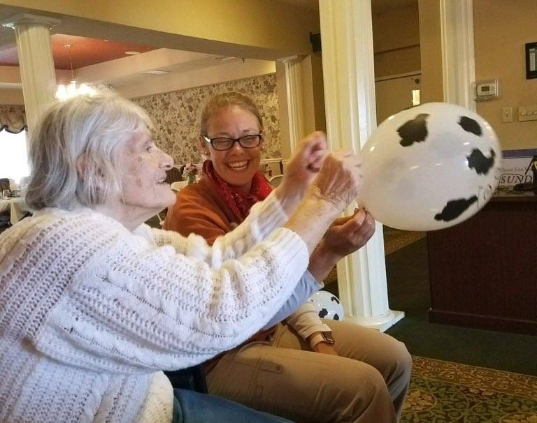 AshfordPlaceHC's tweet photo. Senior Health and Fitness Day - Fun on the Farm! @ParagonRehab https://t.co/PzO8wsldxc