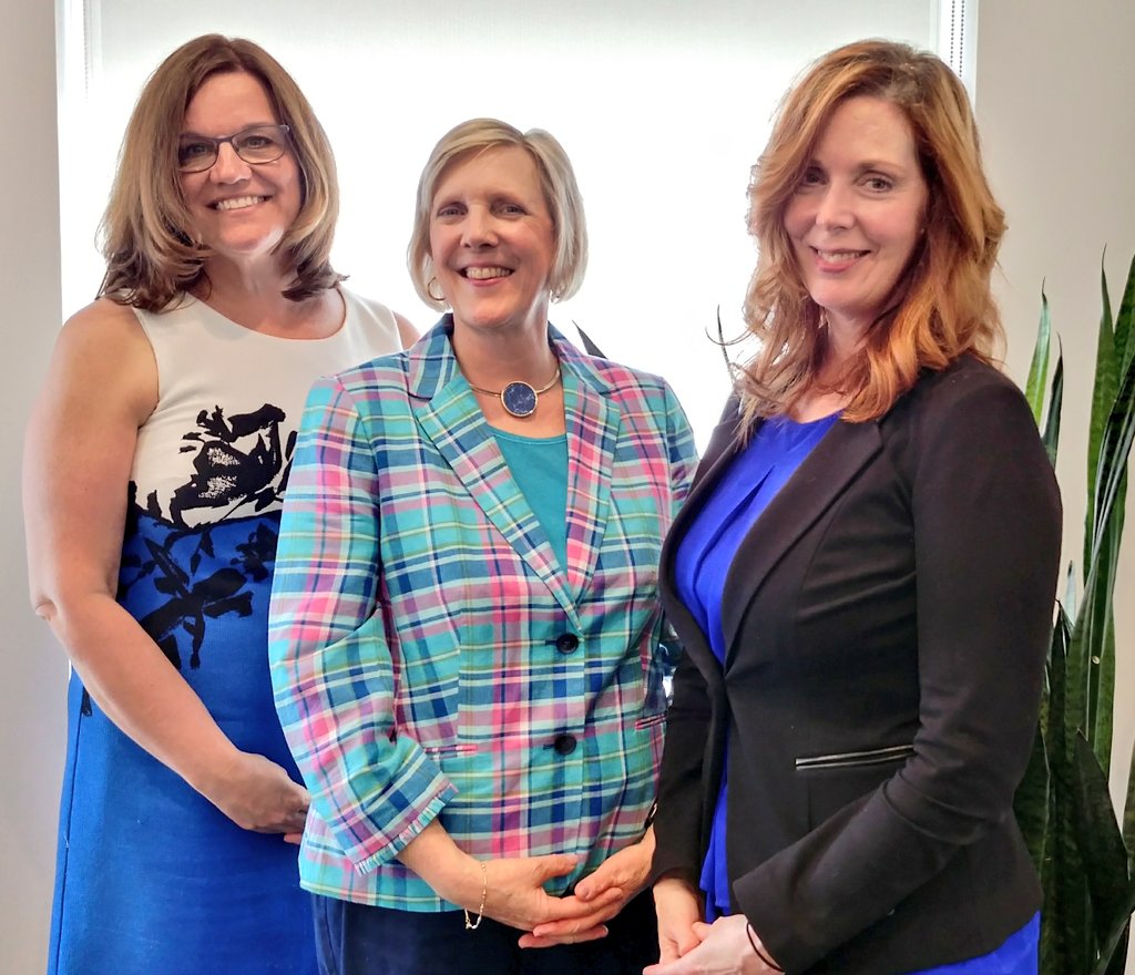 we_rpn's tweet photo. ICYMI these nursing leaders - RPN, RN, and NP - just did their first #FacebookLive Q&amp;A on how #ONnursing is #StrongerTogether! Weren't able to tune in? You can watch the rebroadcast on our Facebook page. https://t.co/n6MLAkpEBr