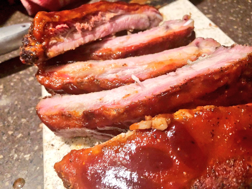 junctionlocal's tweet image. Strong beer, massive ribs. Manly man beer and food. This combined, feel like the man! #junctionto #junctionlocal