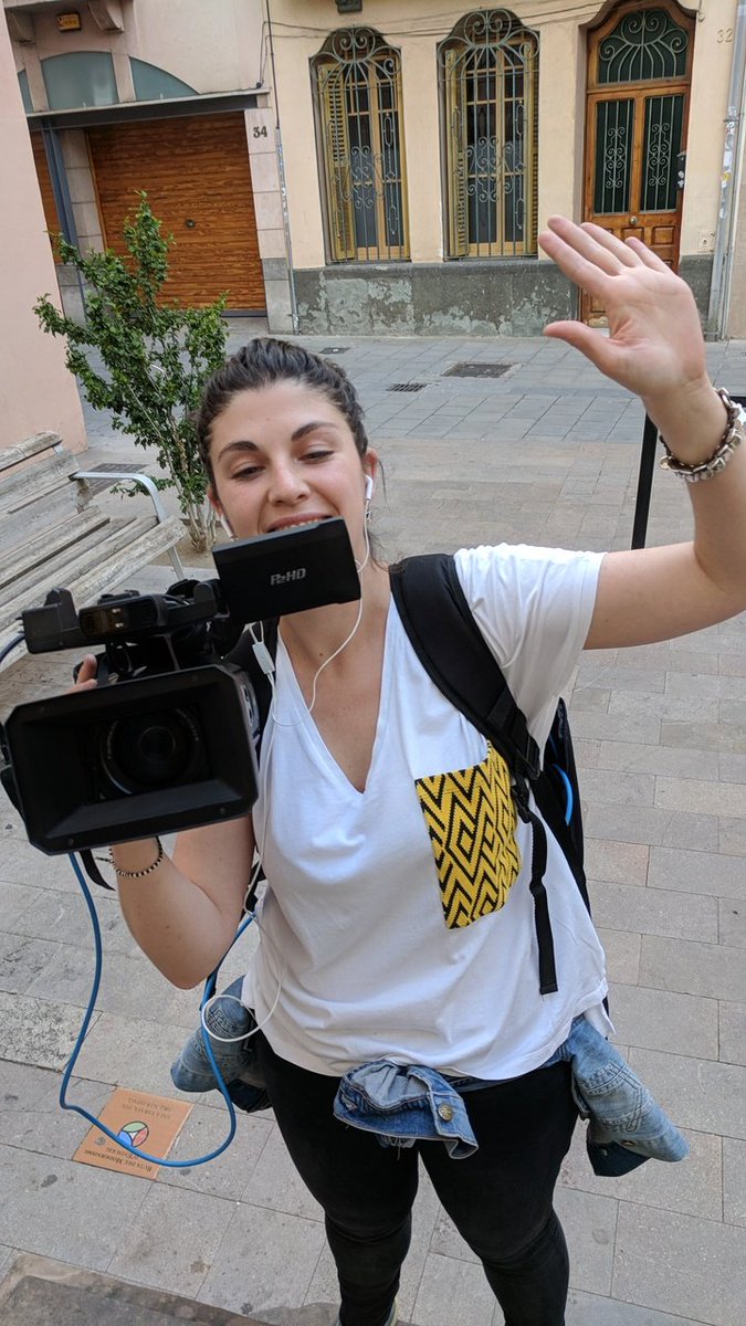 gpermanyer's tweet photo. Avui l' @Ana_Ansia ha caminat mig Granollers marxa enrere! Jornada maratoniana però satisfetes del resultat! I ara què, per fi, em relaxo #nodormo #equipasu https://t.co/K5KG6ElLX9