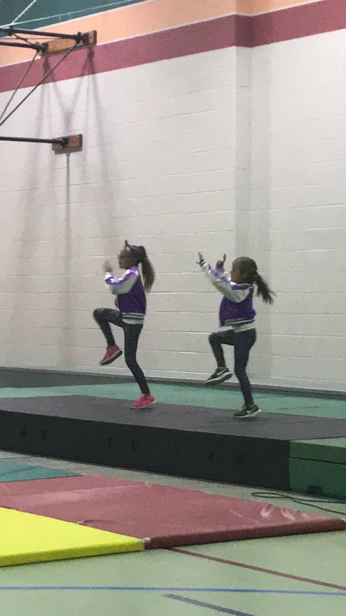 kinderclayton7's tweet photo. @Longbranch_Elem Talent Show! #MISDproud #LBE20 https://t.co/DcicIfATXV