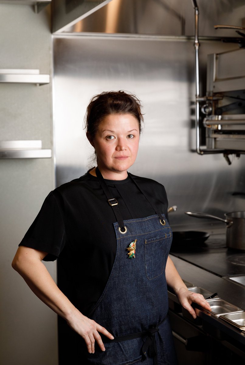 CH4Chefs's tweet image. Here are &quot;10 Things You Didn&apos;t Know&quot; about @SFNightBird&apos;s Chef @KimAlter1 =&amp;gt; ow.ly/Wac030jZyRy #ChefsTalk #SFChef #Interview