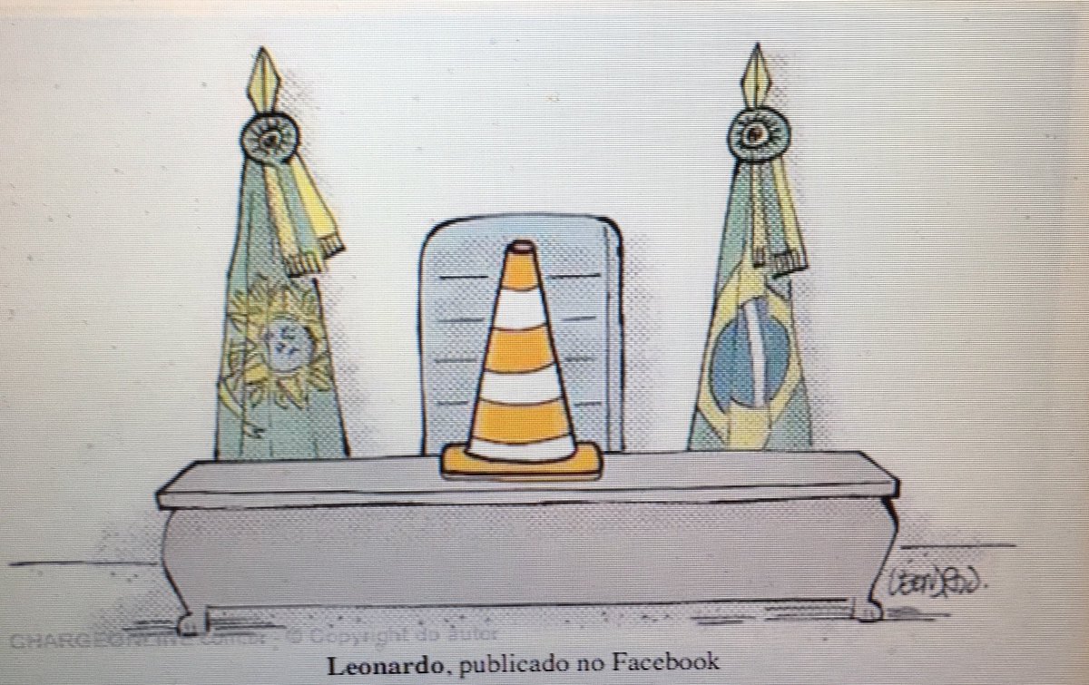 jose_simao's tweet photo. Última foto oficial do Temer! https://t.co/uTAvRYgYvx