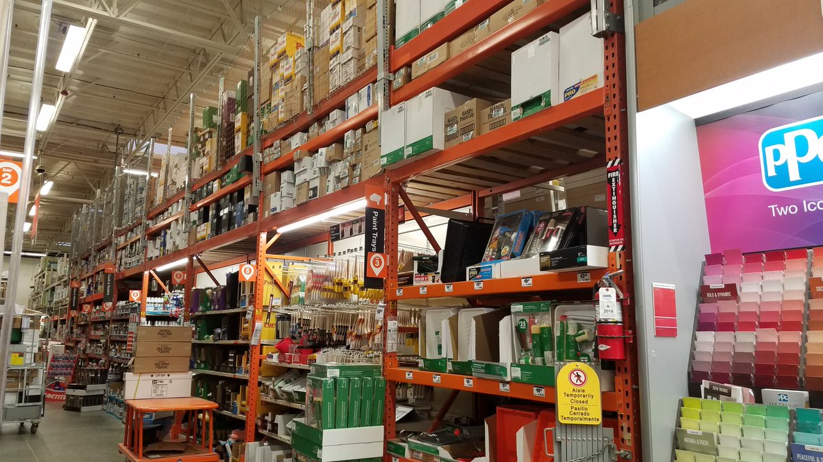 cjmeas's tweet photo. Showing D24 some love! @lovelyzsuzsu #striptheoverheads #MET4711 #MoveEverythingTwice https://t.co/1esUf8gzDM