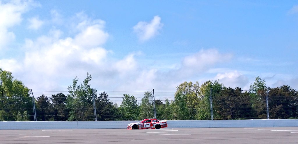 On The Earth tweet media