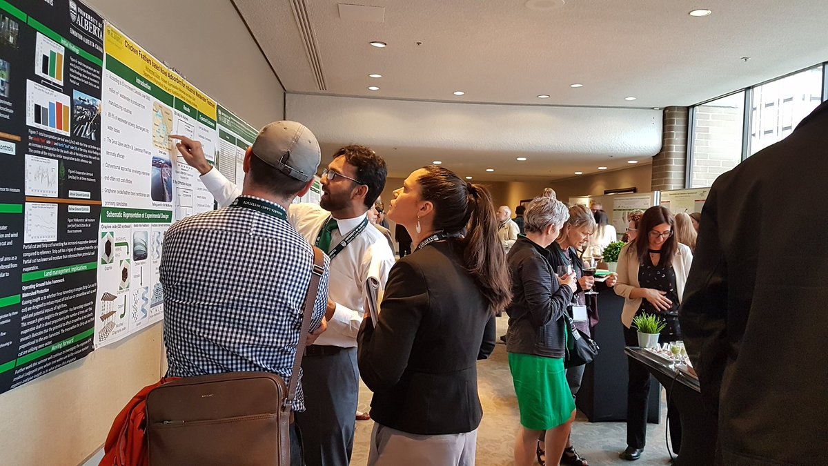 We love the passion and pride that these students have for their research posters. Good luck to all! #LandUse2018 #YEG #PosterCompetition