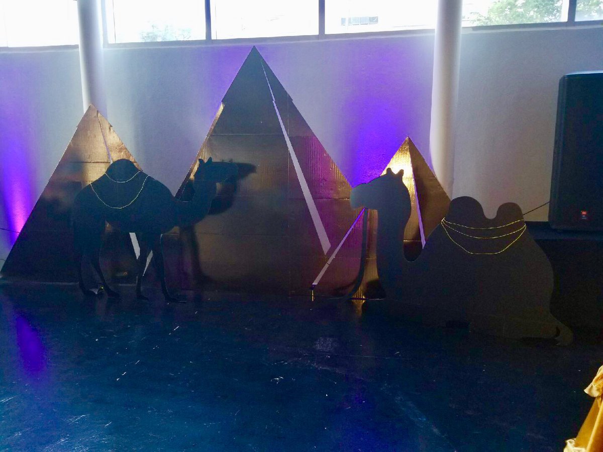 LRiliece_Events's tweet photo. “A Night on the Nile” Senior Prom... It was so special to design this entire Egyptian prom for The Pro-Vision Class of 2018! #seniorprom #egyptianthemeparty #egyptiantreattable #photobackdrop #goldpyramids #peacockfeathers #HMAACevents #museumevents #houstoneventplanner #PVA https://t.co/pb5WKNdRwJ