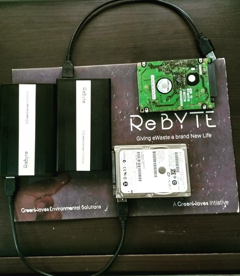 greencomrades's tweet photo. Refurbished equipment from @Greenwaveses is eco-friendly AND budget-friendly.#Rebyte giving #ewaste a brand new life. Every single data is previous at @Greenwaveses we flash HDD and create a new formatted disk.@swachhbharat @moefcc @swachhhyd @ncbn @MoHUA_India @KTRTRS #greenIT https://t.co/E4MywSZOqw