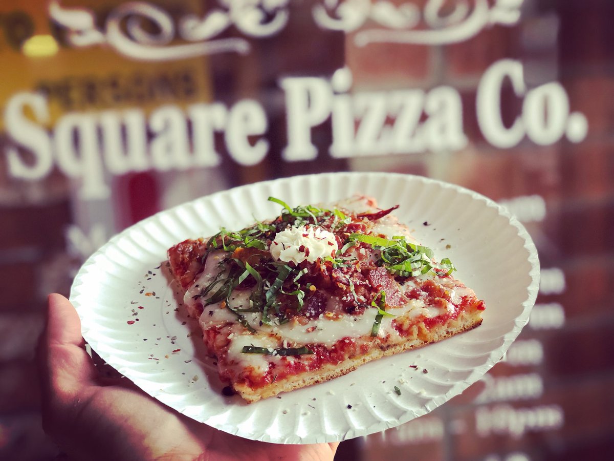 squarepizzaofpb's tweet photo. Did you say #pizza ? We’ve got you #fam 👊🙌❤️ #pizzabytheslice #latenight #sandiego #pacificbeach #92109 https://t.co/xXoB5wDDHx