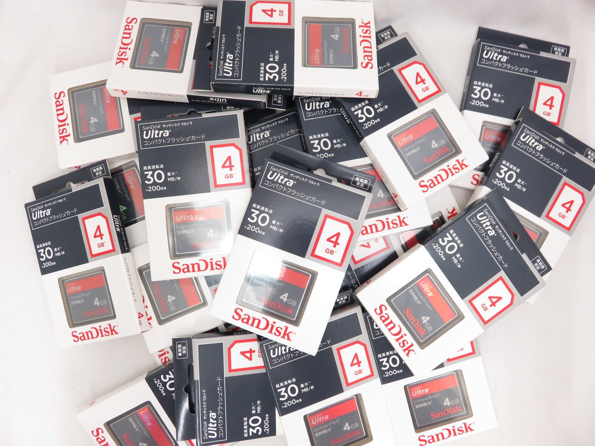 janpara_sin2's tweet image. 【じゃんぱら新宿2号店】☆店頭限定☆
SanDiskの新品CFカード(4GB・30MB/秒)が大量に入荷しました♪ 価格はなんと980円！ 店頭限定＆数量限定となりますのでお早めにどうぞﾍ(ﾟ∇ﾟﾍ) ＃じゃんぱら　＃SanDisk　＃CompactFlash