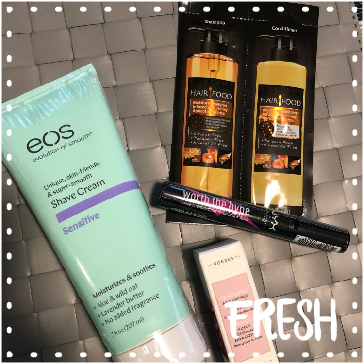 eventsbeyond's tweet photo. I can't get enough of @influenster #ChicVoxBox #complimentary #beauty items!! #EventsBeyond #cleanbeauty #bridalbeauty https://t.co/RbDutYvSYD
