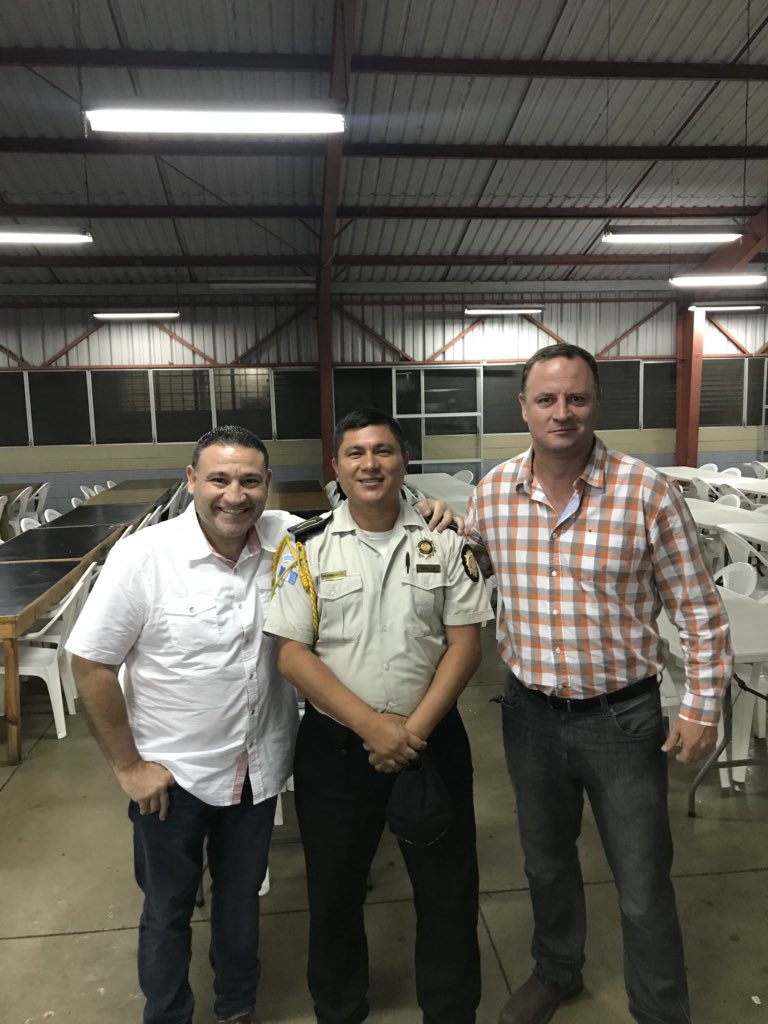 MarceloHanko's tweet photo. Academia de la policia, taller sobre #conductasautodestructivas.
2da noche https://t.co/auel4gX7Qe
