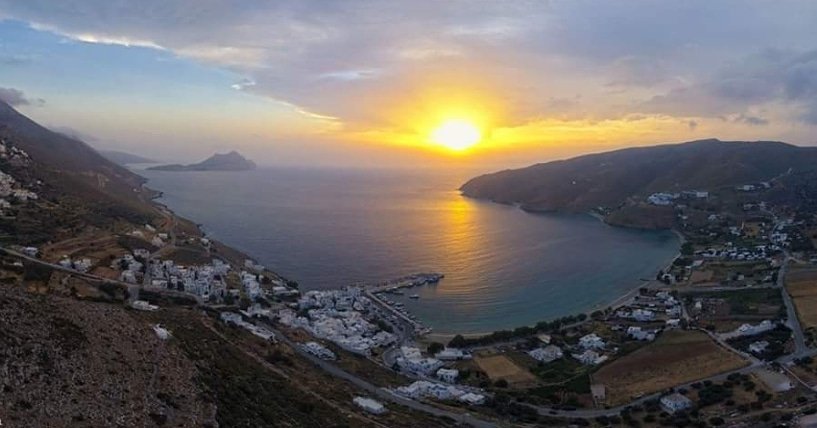 amorgos_trail's tweet photo. All you need is AMORGOS... And a good run 😉
#amorgostrail_challenge #loveamorgos #loverun #loveyourbody #amorgos #bluepaths #run #trailrun #aegiali #panoramic #view #amorgos_eisai #erwtas_eisai❤ https://t.co/n3vu6tishI