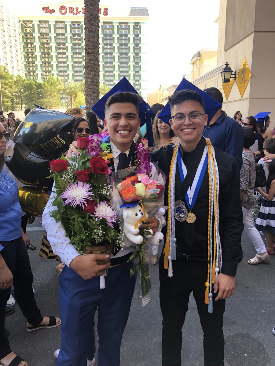 briantin_'s tweet photo. My family and friends deserve more than that adidas press run.. #classof2018 https://t.co/5CzFWI29NW