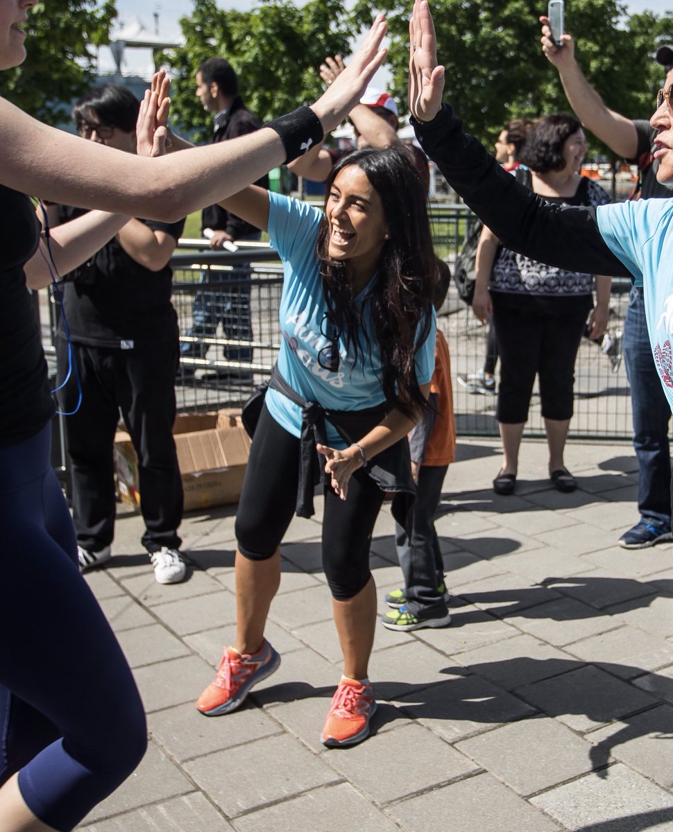 Québec! C’est la course pour les femmes #pharmaprixaimezvous ce samedi! Viens donc courir après le fun avec nous! #santementale 🏃🏾‍♀️🏃🏾‍♀️🏃🏾‍♀️