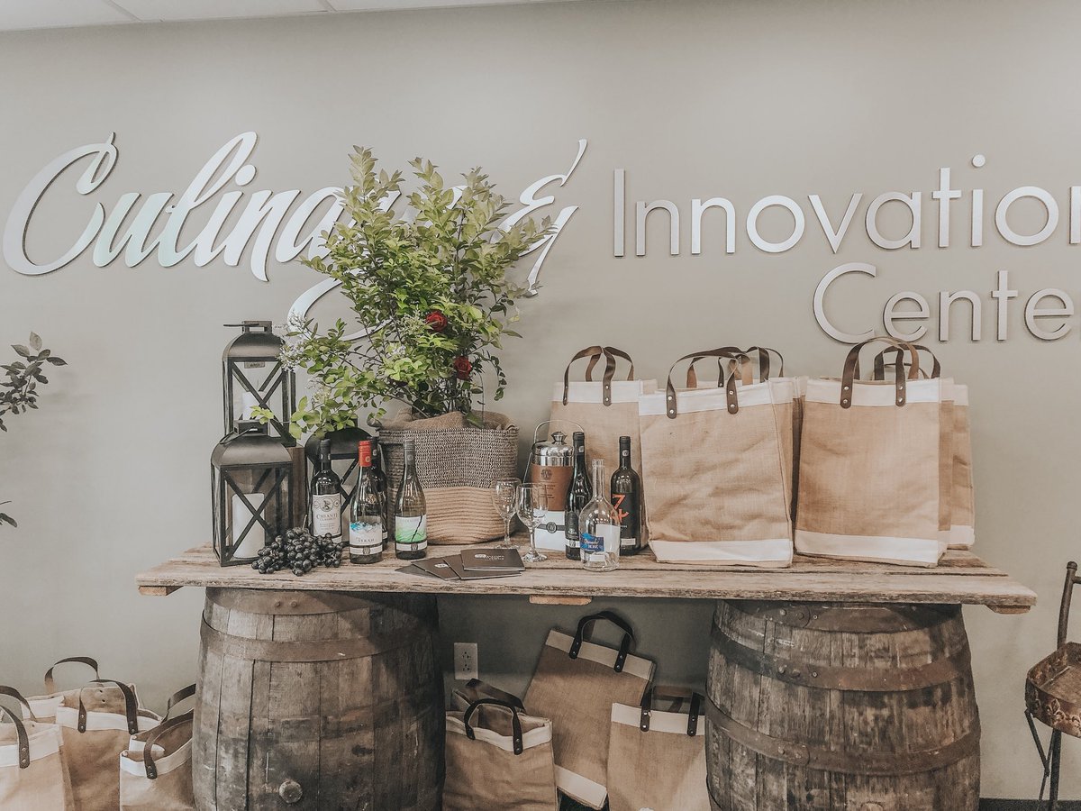 At Waltmart Culinary &amp; Innovation enter 🍷🍇
#TeamWalmart #WalmartShares #MejorContigo #brandpartner