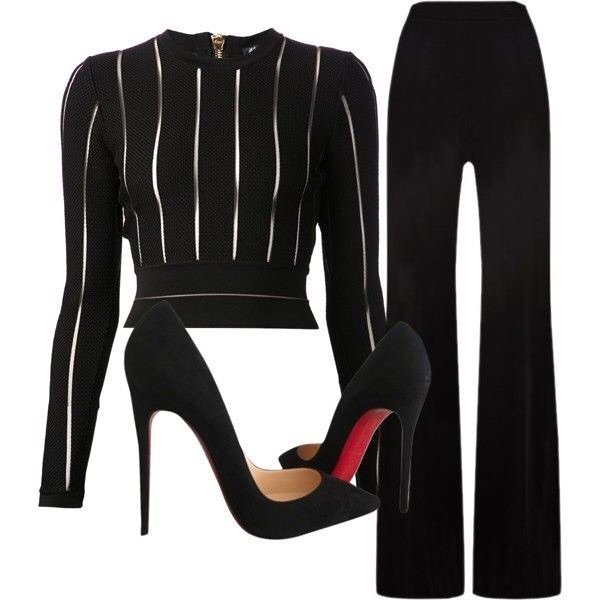 modaparausar's tweet photo. Hoje to afim de espantar este ar frio de outono com um look total black! Adoro! Elegante mas... é difícil encontrar peças com o mesmo tom de preto. Não é só pegar qualquer peça, tem que ver se o tom está de acordo. Coisas que aprendi com consultorias de moda e imagem. 😉 
#lo… https://t.co/ElYfJeNzM8