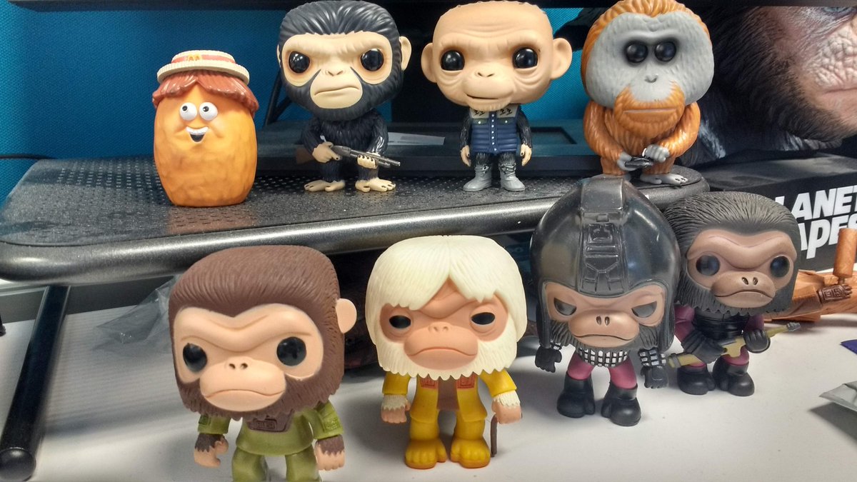 AdvMightyNugget's tweet photo. Do I blend in well enough with these amazing #apes from #PlanetOfTheApes?

#FunkoPOP #VinylPop #McFun #McNuggetBuddies https://t.co/qMWBGAsgm5