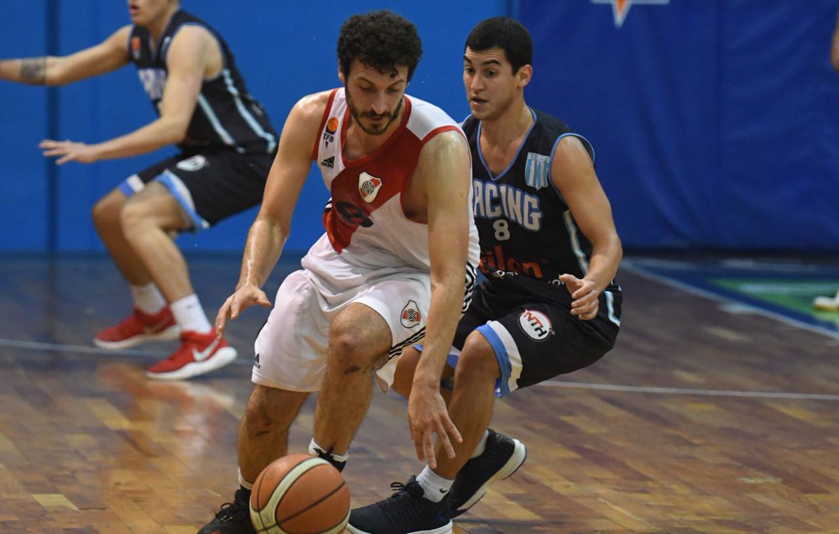 RiverPlate's tweet photo. #Básquet 🏀

📸 River visita a Racing de Chivilcoy por el primer cruce de semifinales del Torneo Federal. https://t.co/6o6BGcdvvL