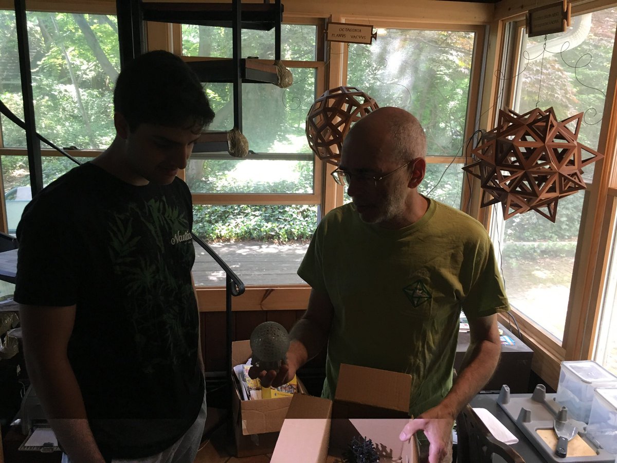 davidvecker's tweet photo. George Hart #georgehart educating an iCREATE student about his mathematical models and 3D printing. He is an amazing guy and I feel honored to call him a friend. #HigherEducation #innovation https://t.co/BWDLvEmvDi