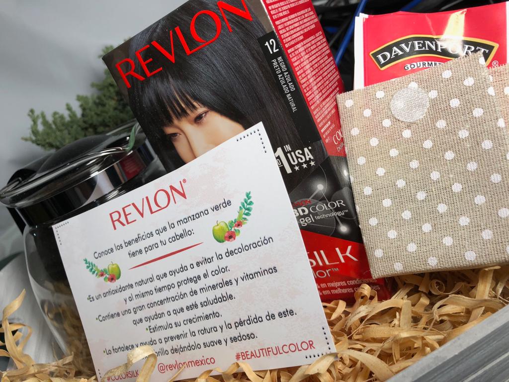 yes_estaloca's tweet image. Regalos para disfrutar de #ColorSilk #BeautifulColor 
Estar a la moda es muy simple @REVLONMexico