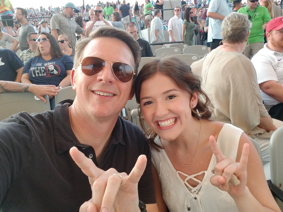 #AMPLiveFeed