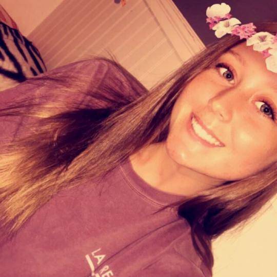 Michael254396's tweet photo. 🙌 YASSS It's time for a great show Freckle🌸:wus good 👀😋 #Chat #Fea
https://t.co/WlaNBjtxoQ https://t.co/6BPsbyxoYv