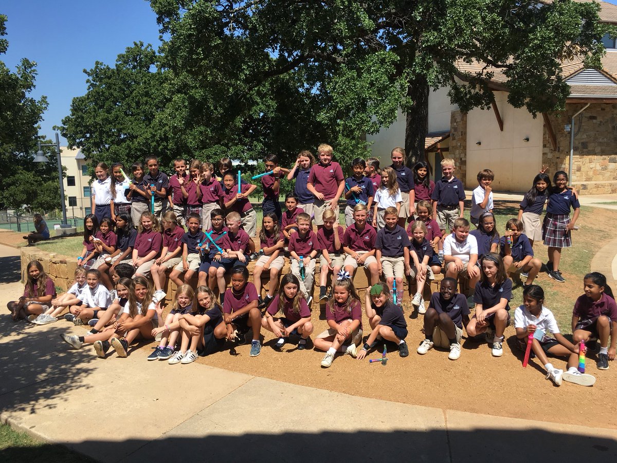 AmyLouWessels's tweet photo. #waexcels   I will miss these sweet third graders! https://t.co/SCeUqwJRMb