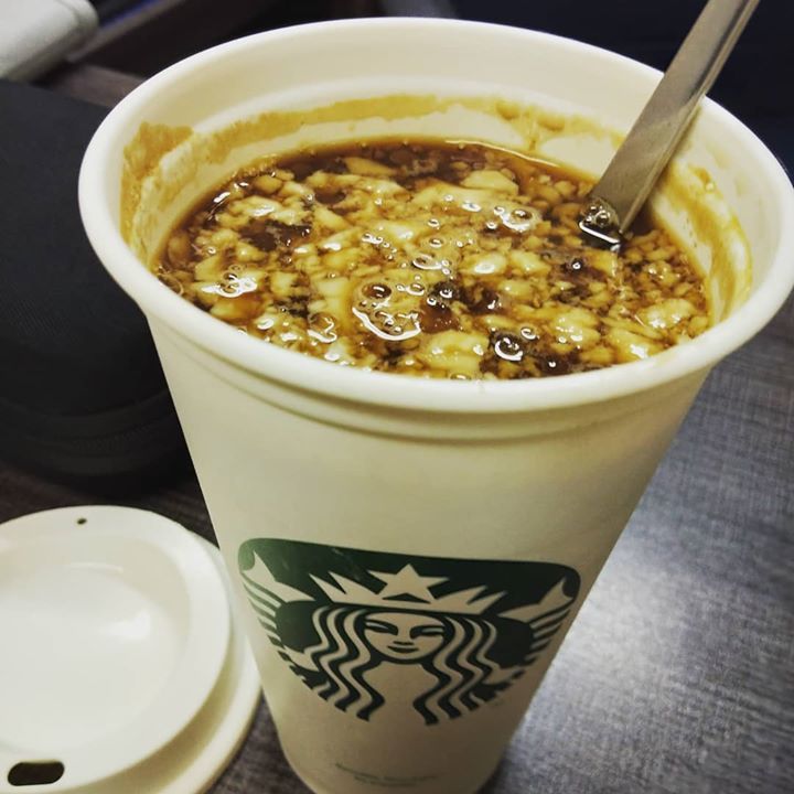 ismelina's tweet image. Coffee infused taho. Breakfast of the masses in a sosyal cup. Bringing my own cup to use instead of the usual paper cup and plastic spoon. #notosingleuse #journeytozerowaste #beecofriendly