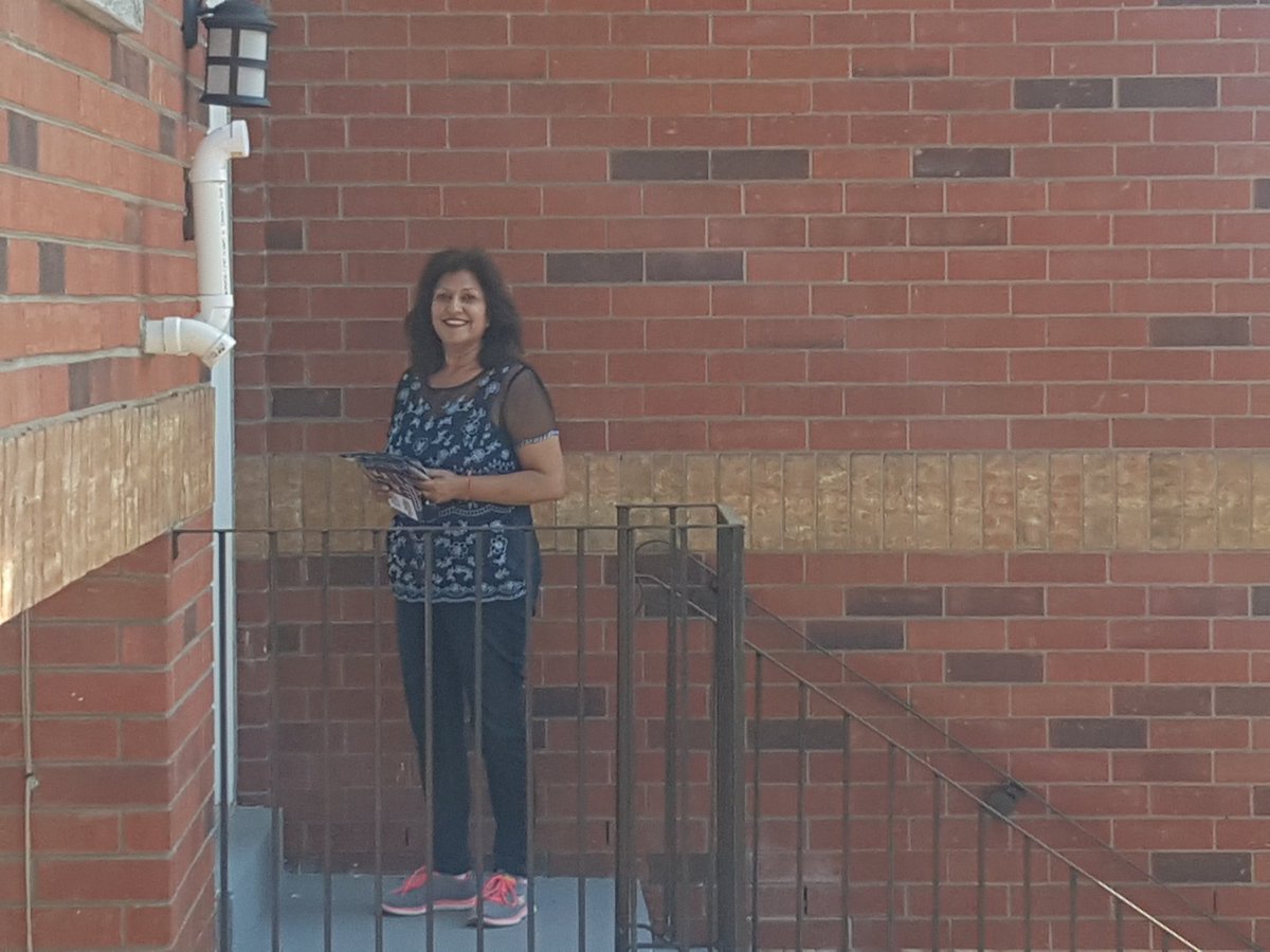 ninatangri's tweet photo. The support I am receiving #DoorKnocking #Phonebanking is unstoppable. #TeamTangri is always #workinghard for the residents of #Mississauga #Streetsville.  Together we will get #OntarioBackOnTrack #ForThePeople #pcpo https://t.co/HfqhHnUA6r
