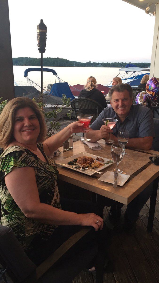 Lisa_kic's tweet photo. Romantic dinner for our anniversary @blu_lakehouse Mahopac 🇦🇱 #can’tbeleiveit’sbeen31years #seemslikeyesterday https://t.co/yq3tUHdy0r