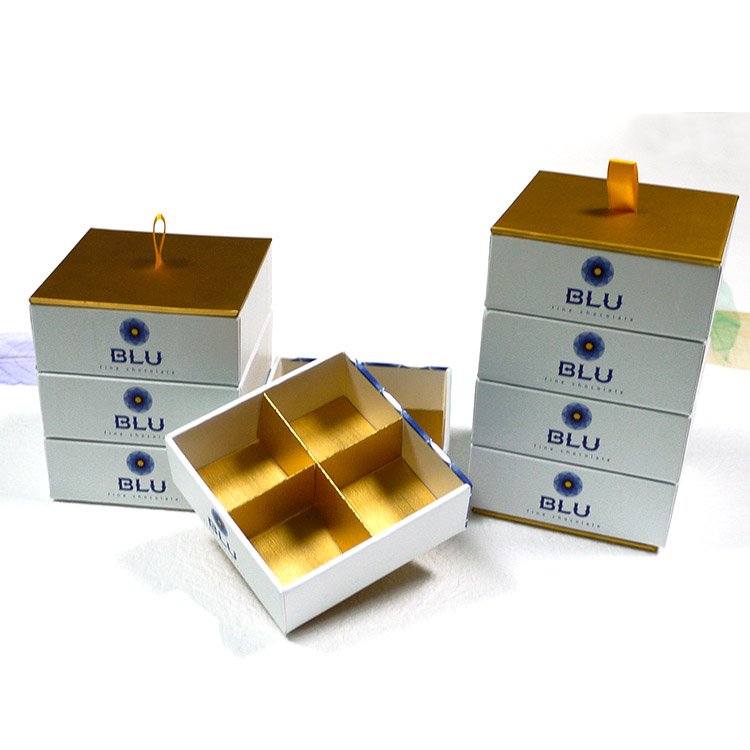 Joe66123686's tweet photo. Chocolate box Series #Sucre @TBCboxer @tinyboxcompany #gift #packaging #chocolate https://t.co/etqIHd8Kkw