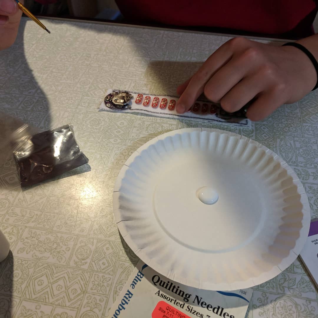 wiredhs's tweet photo. My daughter and I have been working on a #GirlsThatMake project tonight. cc: @CreationCrate #stemgirl #homeschool https://t.co/SgeY42AKjv
