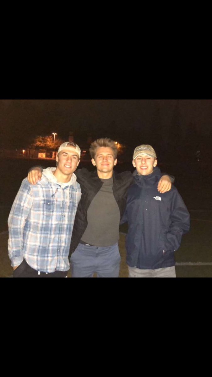 Cole_French2's tweet photo. Happy birthday nico love you brotha @nicolai_k7 👆🏻🌮#ilikestuff https://t.co/PeTJGG5Hg7