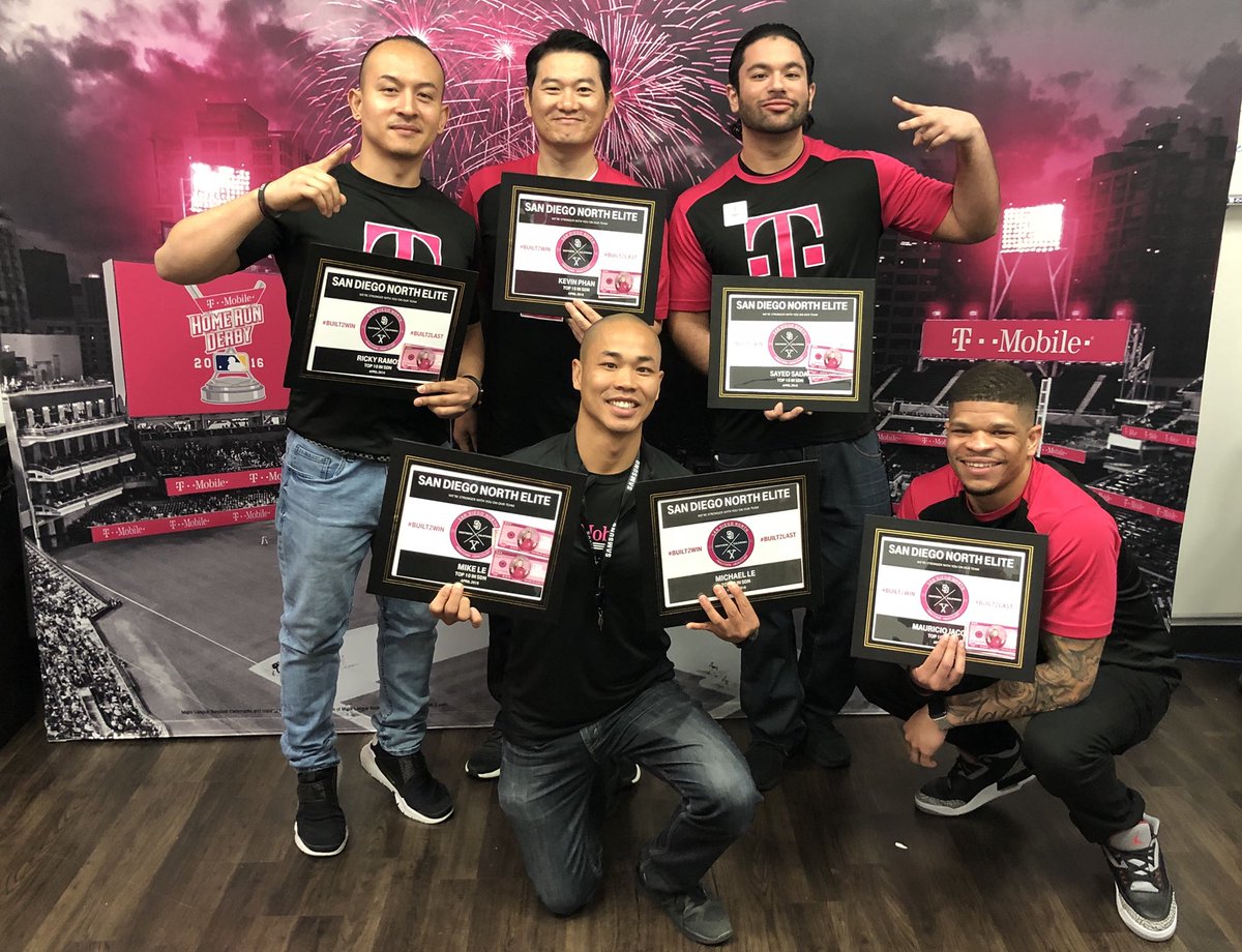 BeastCrusher21's tweet photo. Proud of these Mobile Experts, representing Mira Mesa with 5 of 10 in SDNElite! #BestInSDN #HoldYourOwn https://t.co/lnv1A87G0X