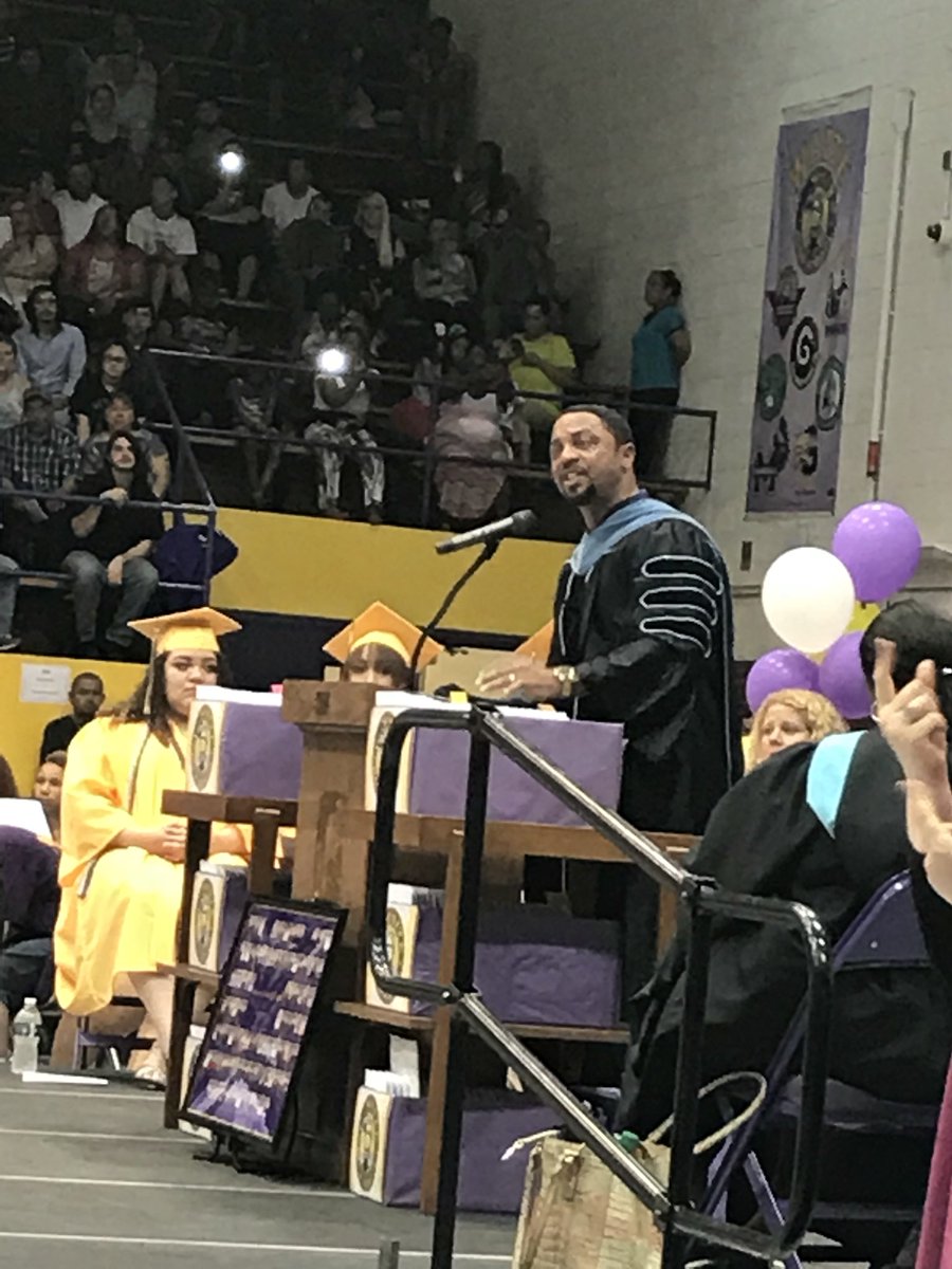 _VikingNation_'s tweet photo. Para-dox from the East Side!! Dr. Durant class of 1994 and Dr. Yenrick class of 1993 from Morrison R Waite!! Live your dreams and work hard!! @TPSProud @_VikingNation_ @romules_ #indiansforlife #serving05ersfirst congrats Waite class of 2018!! https://t.co/xYw5tX0DRd
