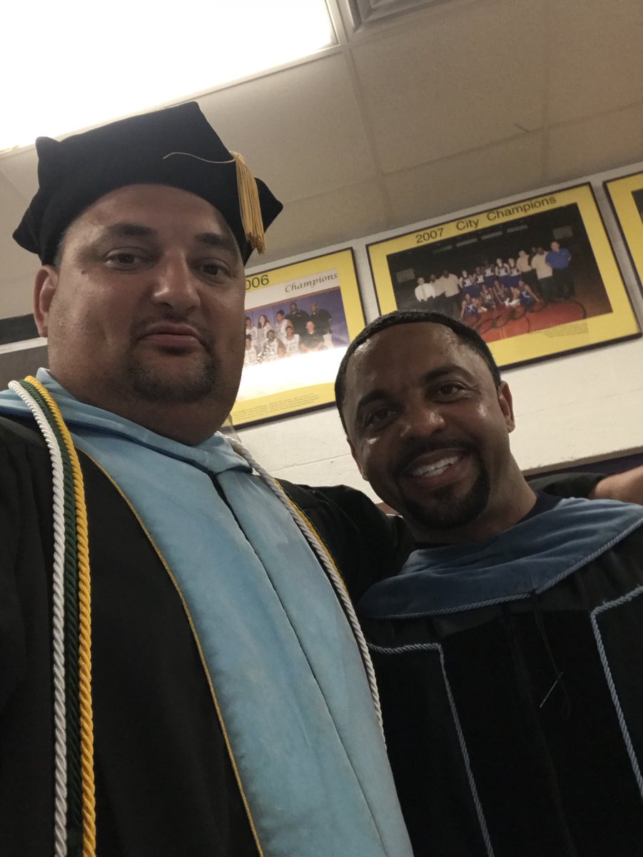 _VikingNation_'s tweet photo. Para-dox from the East Side!! Dr. Durant class of 1994 and Dr. Yenrick class of 1993 from Morrison R Waite!! Live your dreams and work hard!! @TPSProud @_VikingNation_ @romules_ #indiansforlife #serving05ersfirst congrats Waite class of 2018!! https://t.co/xYw5tX0DRd