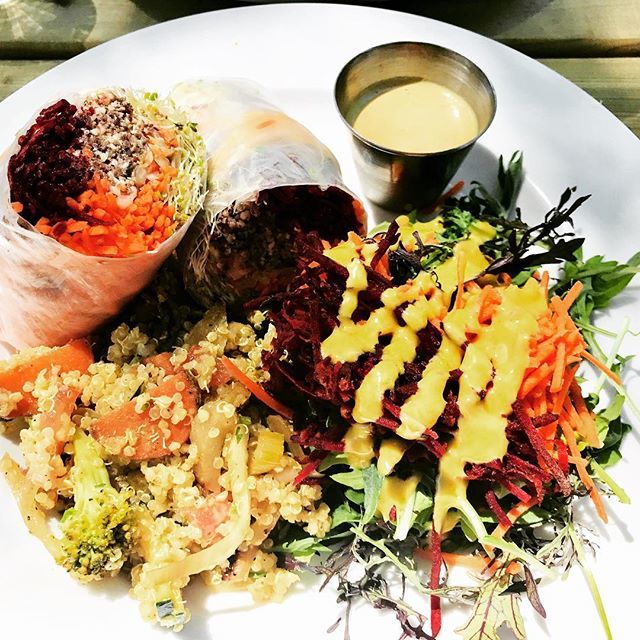L’assiette Bullwinkle de l’Archipel pas juste belle, surtout délicieuse! #vegan #veganfood #veganrestaurant #cowansville #cantonsdelest ift.tt/2L8k9jf