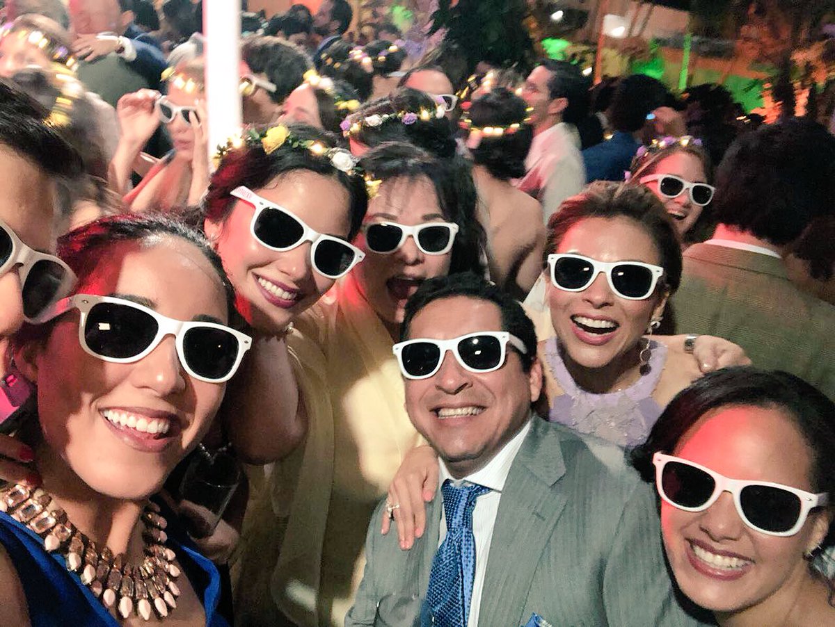 ArboledaMaa's tweet photo. Fin de semana de matrimonio 🎩 👰 #JuezLasso #Luliyfredy https://t.co/2dTIyovBws