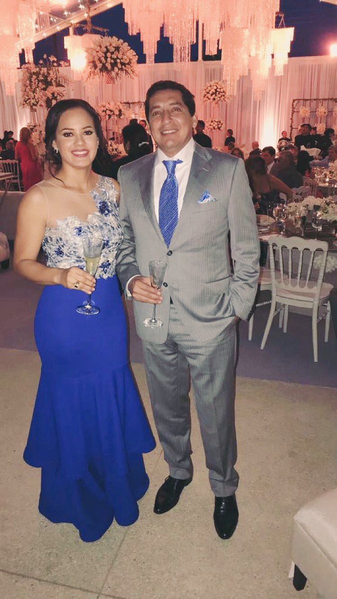 ArboledaMaa's tweet photo. Fin de semana de matrimonio 🎩 👰 #JuezLasso #Luliyfredy https://t.co/2dTIyovBws