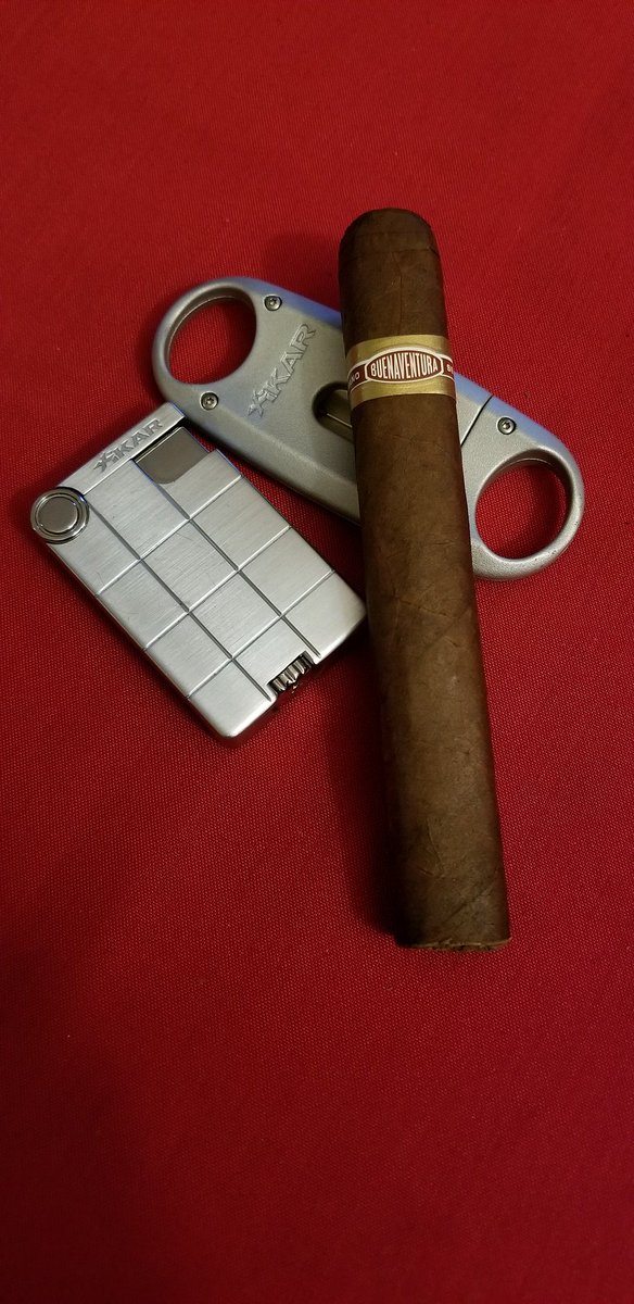 Mack280's tweet photo. Round 2 With a very delicious @CurivariCigars #Pralines #P554 @CigarChairman @chaseyerself @ChacocII @cigarweekly @Constan70997526 @JeffBOTL @Mike_W_Simpson @notbuncy @RobbieM93927968 @RodZdebiak @PistolCliff @HN_JAD @ValBradshaw @BoneMaCracken @thburne @sacredsmokes @AirMunro https://t.co/INDjLLMsxd