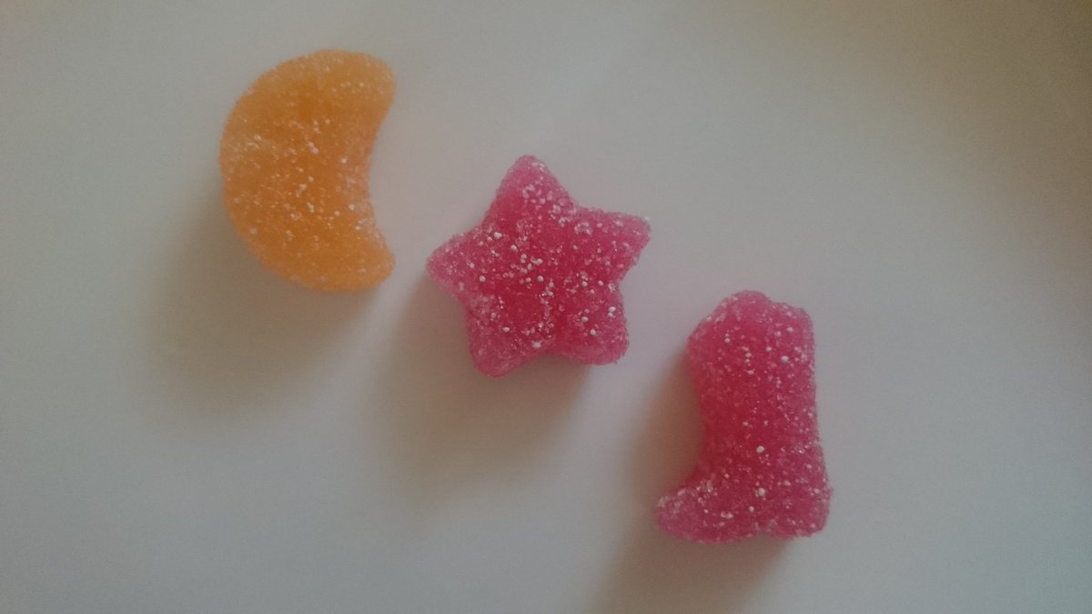 scrappiedoodle's tweet image. @SweeTARTSCandy #DancingAtNight #ShapeYourPassionSweepstakes