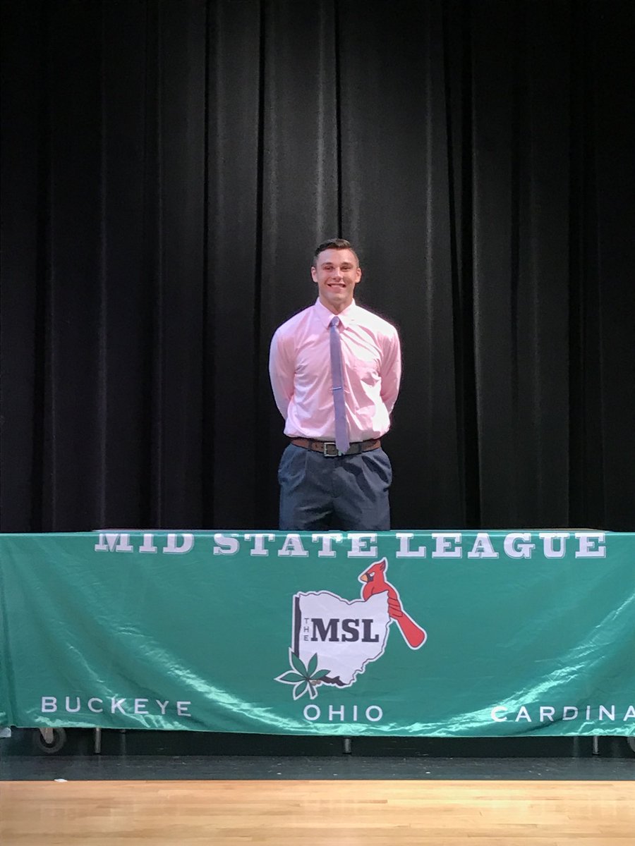 TVHS_tennis's tweet photo. Congratulations to Ryan Wolfe on making 1st Team MSL this year! He was recognized tonight at the All-League Banquet. #vikingproud #vikingnation #firstteam #firstsingles #msl https://t.co/Wy0k89vrCP