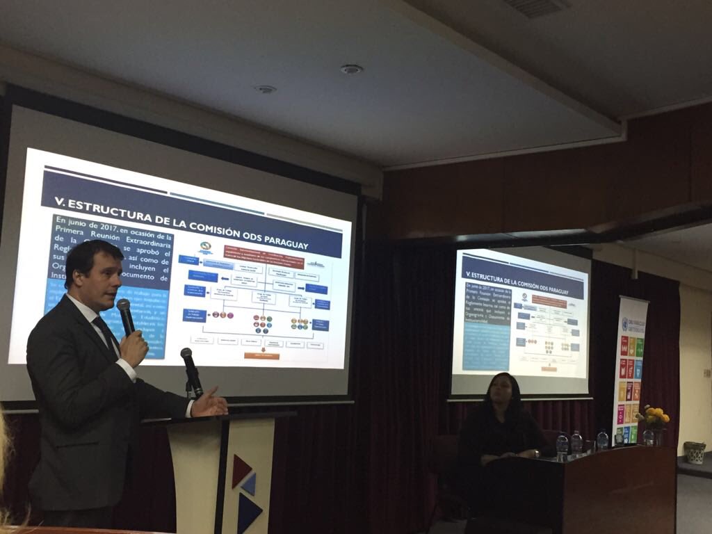 ComisionODSPy's tweet photo. #Agenda2030, charla en la #SÉAmericana concienciando a los jóvenes sobre #Desarrollosostenible https://t.co/R1HJeBkpWs
