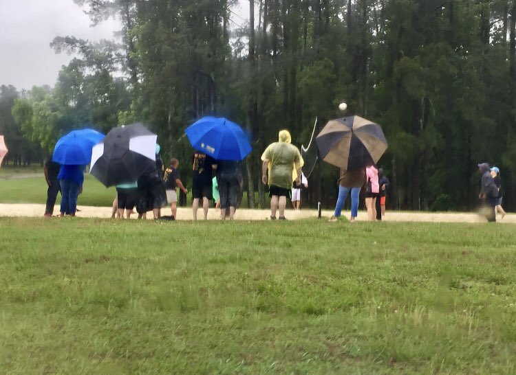 suptking's tweet photo. CLR18 “change is irresistible” and bonding in the rain 🌧 over a game of volleyball 🏐 is what we call core value #family https://t.co/B70YgWrRUH