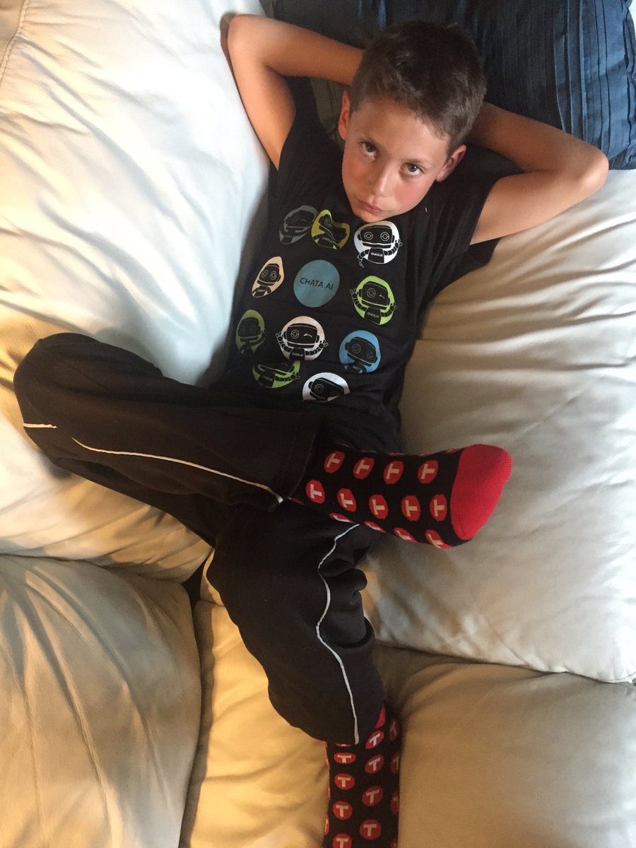 When your kid raids your swag bag...  can’t I just have ONE cool thing for myself?!? LOL <a href="/tsheets/">TSheets is now QuickBooks Time</a> <a href="/thechataHQ/">Chata.ai</a> #getconnectedCA <a href="/QuickBooksCA/">Intuit QuickBooks Canada</a> <a href="/intuitcanada/">Intuit Canada 🇨🇦</a> <a href="/ConceptYYC/">Concept Group</a>