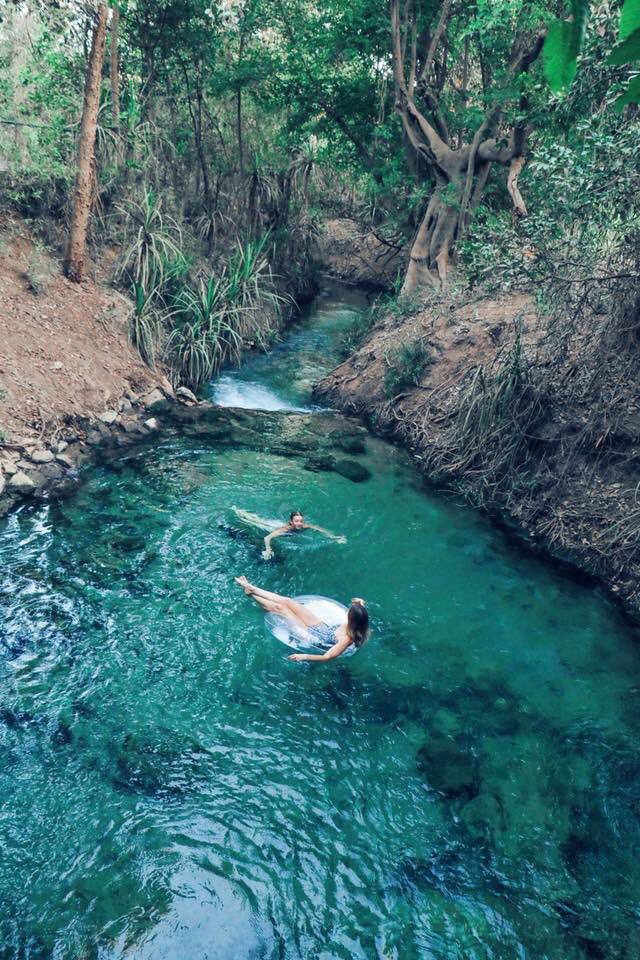 Perfect picnic spot!
Perfect swimming spot!
#mataranka
#bittersprings 
@AusOutbackNT <a href="/Australia/">Australia</a> 
#RestaurantAustralia 
#ntaustralia