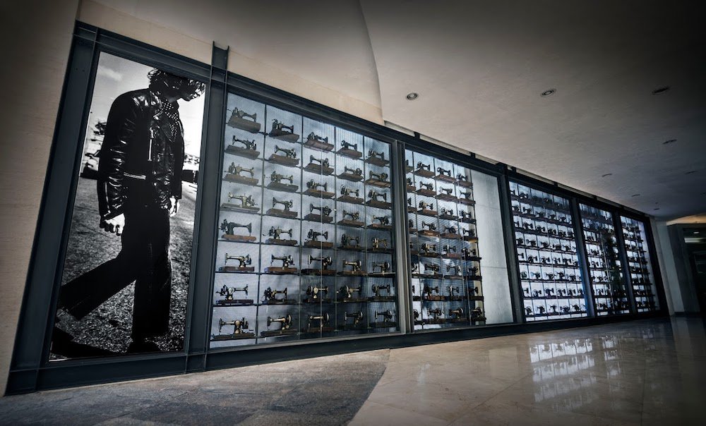 oscar_report's tweet photo. ALLSAINTS abrirá próximamente en la renovada Plaza Satélite al norte de la Ciudad de México | @PSatelite
RL Report: https://t.co/RUyZFyjvkv
#allsaints #plazasatelite #cdmx #rlreport #modaenmexico https://t.co/h2ipAJAId1
